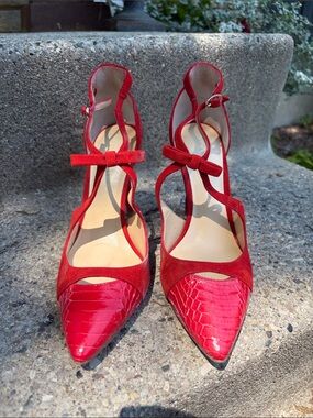 Red Pointed-Toe Bow-Strap Heels